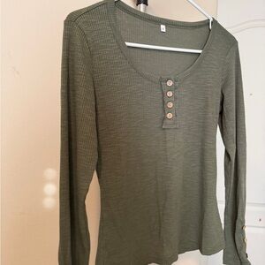 Olive green ribbed long sleeve size small